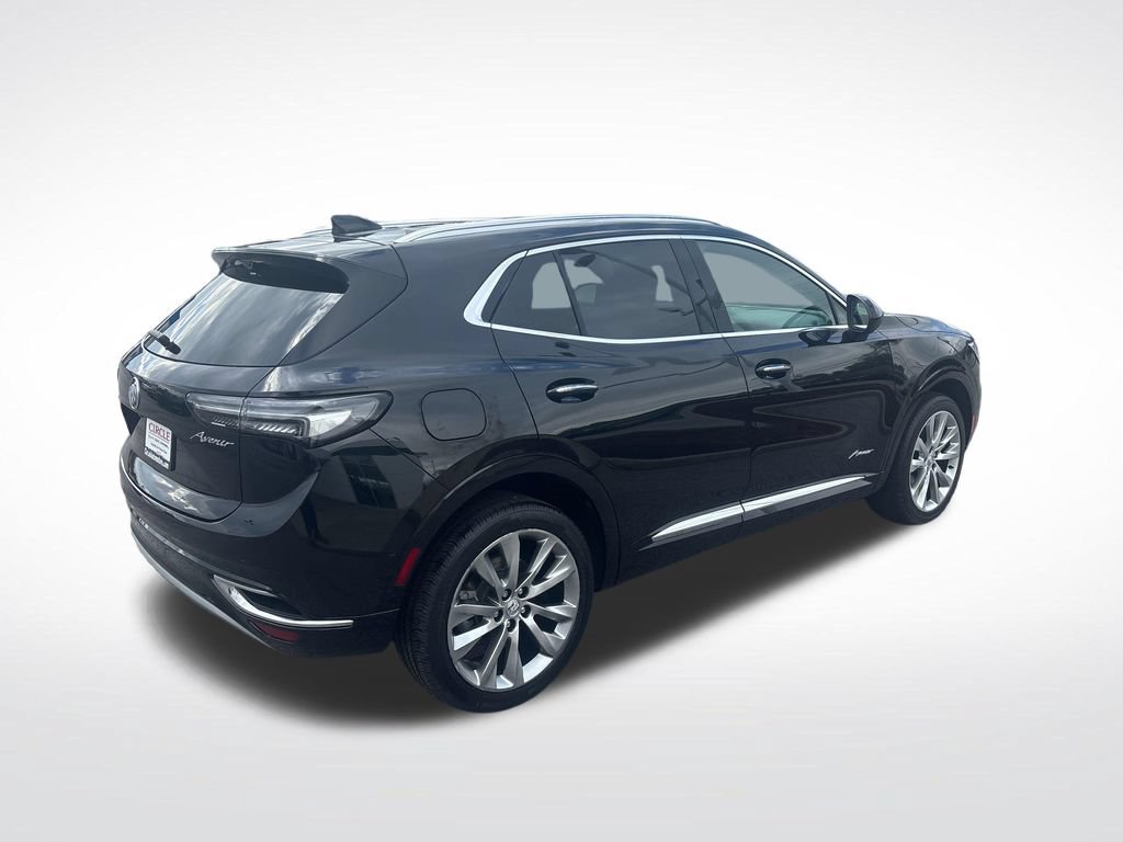 Used 2022 Buick Envision Avenir w/ Technology Package II AWD/4WD image 8