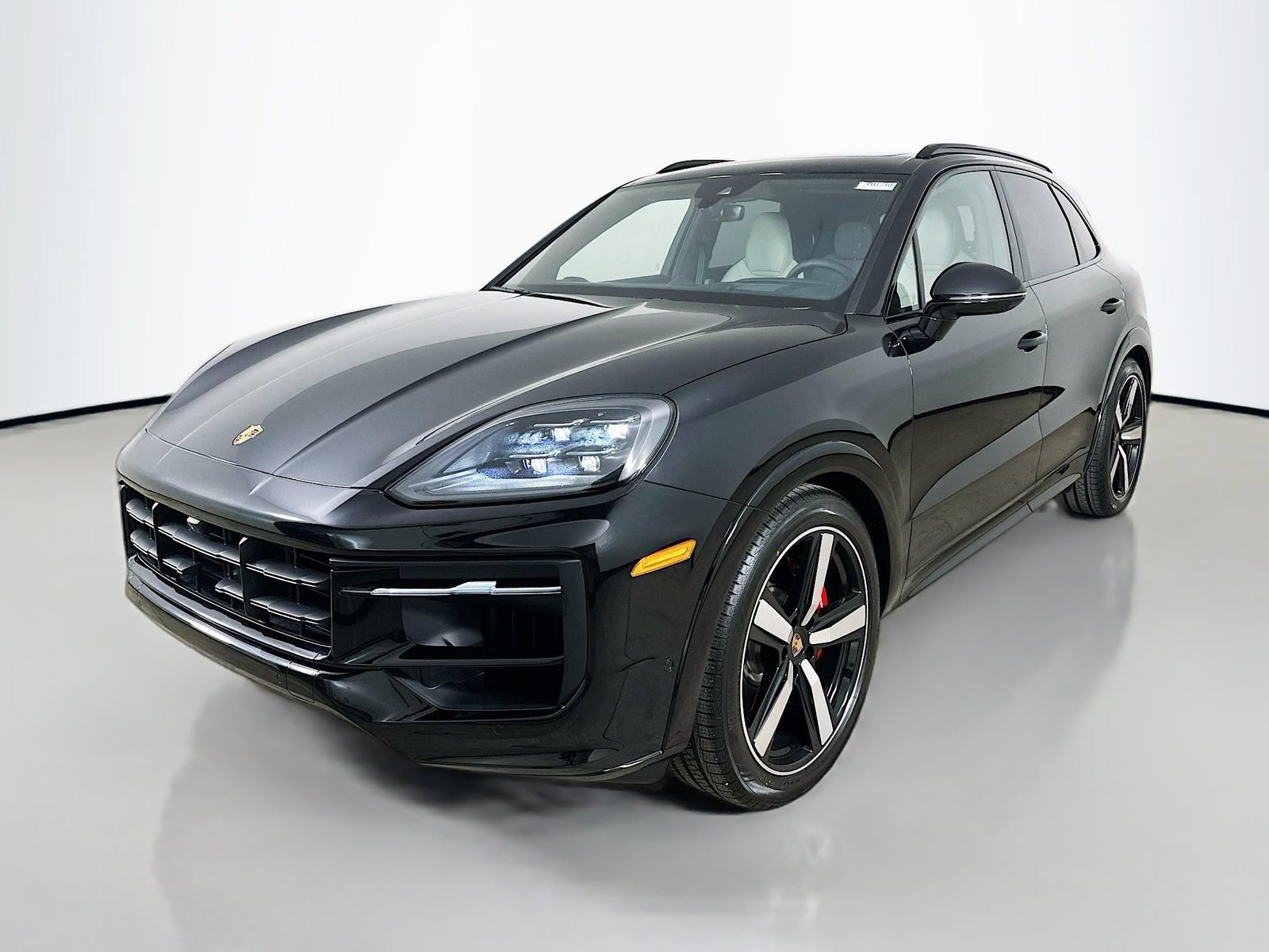 New 2026 Porsche Cayenne GTS AWD/4WD image 1