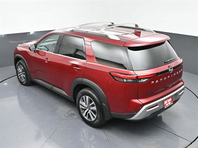 Used 2023 Nissan Pathfinder SL image 45