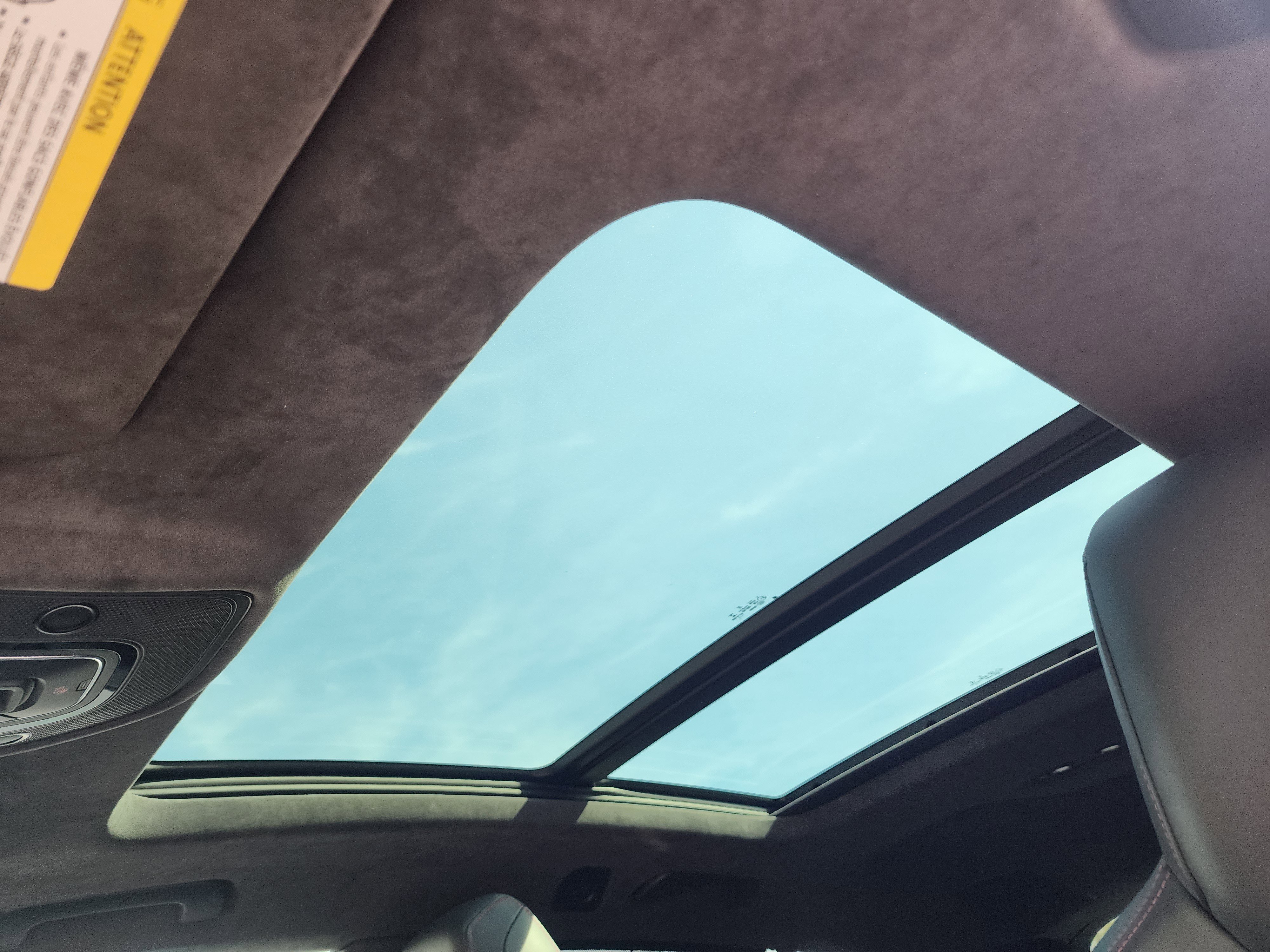 Used 2022 Audi RS Q8 w/ Carbon Optic Package image 27