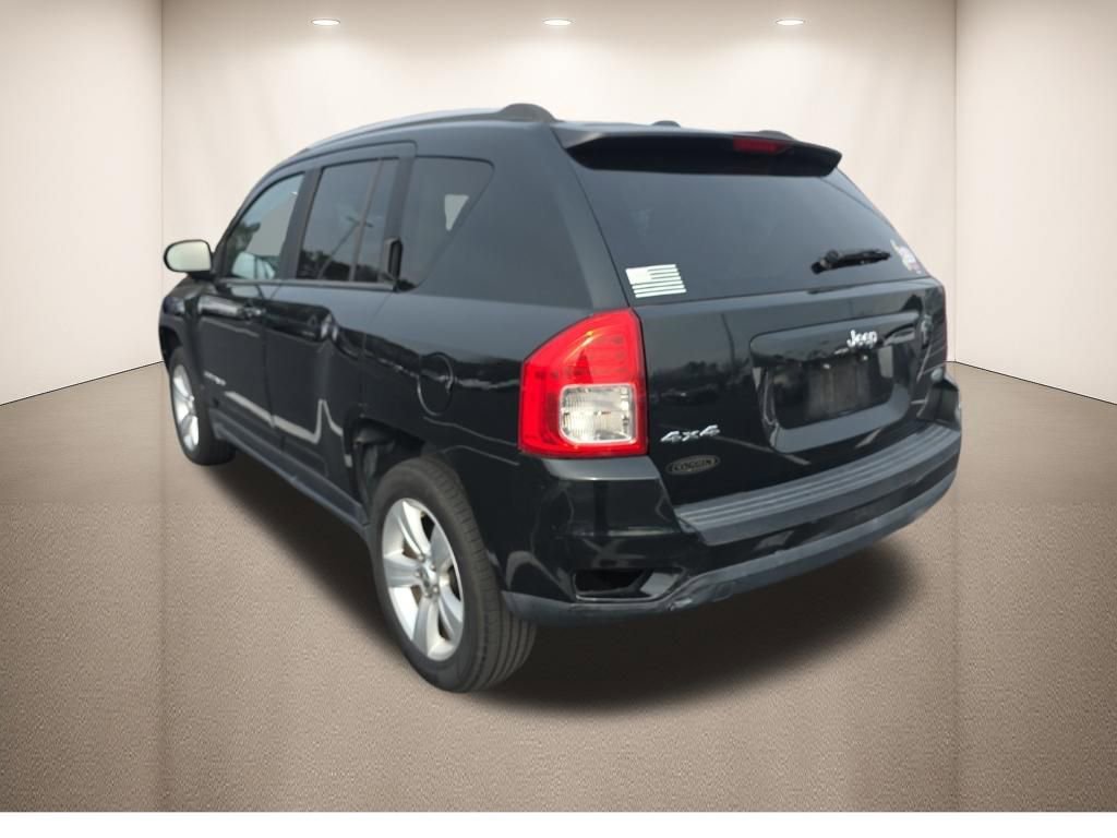 Used 2013 Jeep Compass Latitude w/ Sun/Sound Group image 7