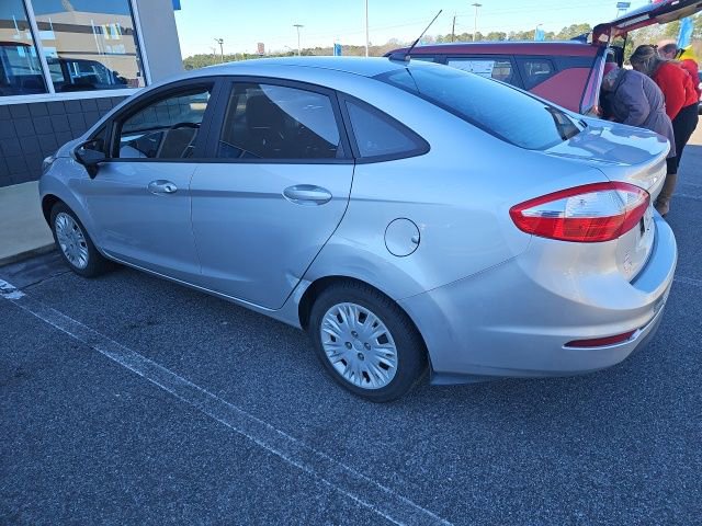 Used 2016 Ford Fiesta S image 8