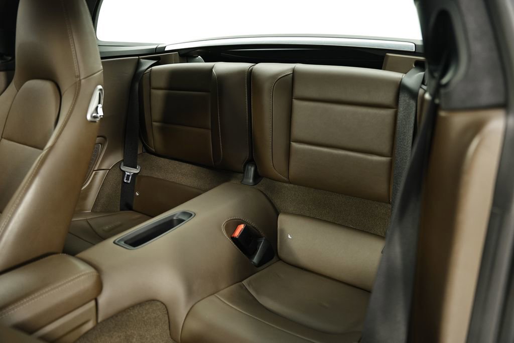 Certified 2018 Porsche 911 Targa 4S w/ Sportdesign Package image 29