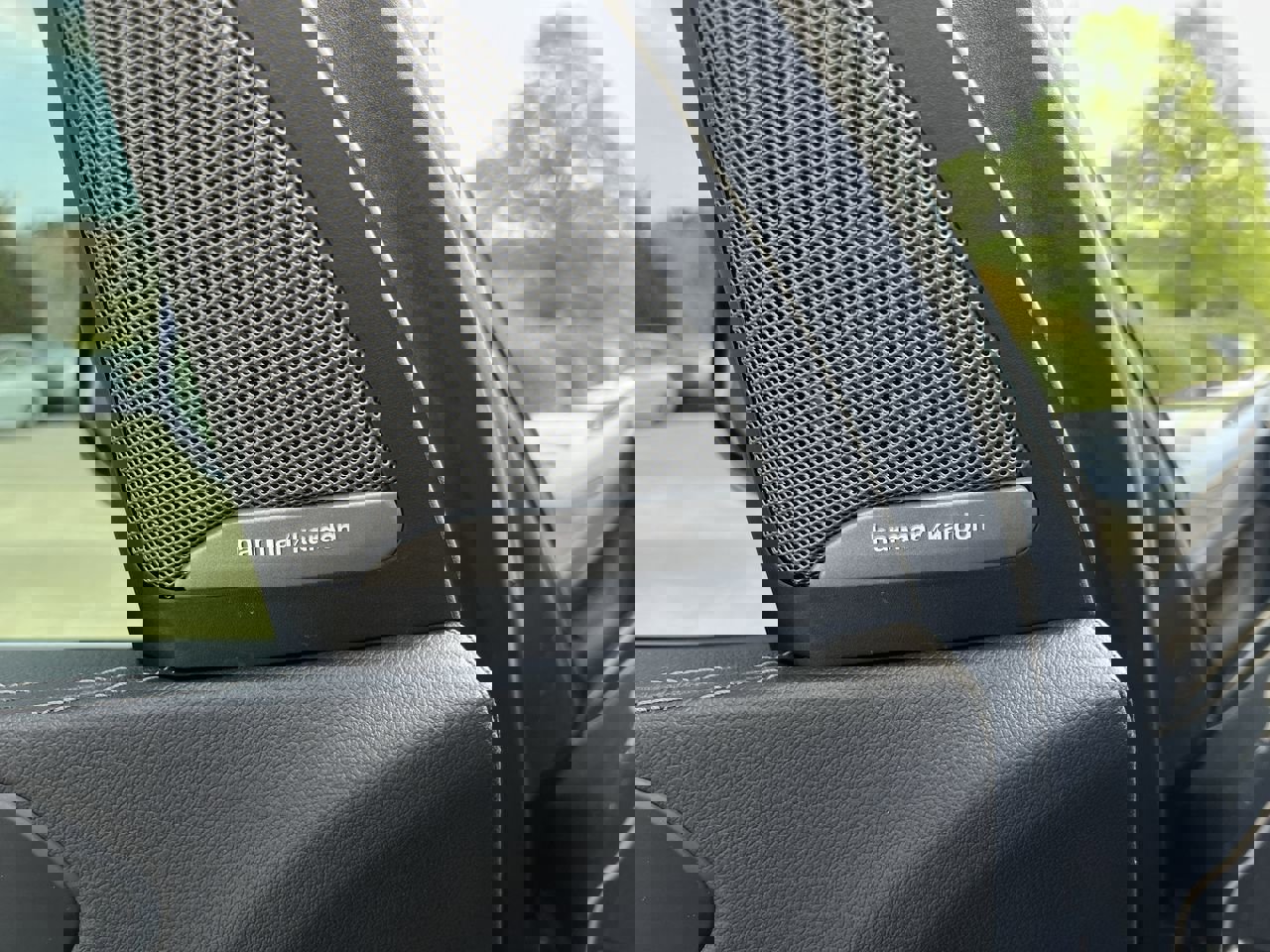 Used 2023 BMW X5 M50i w/ Executive Package image 20