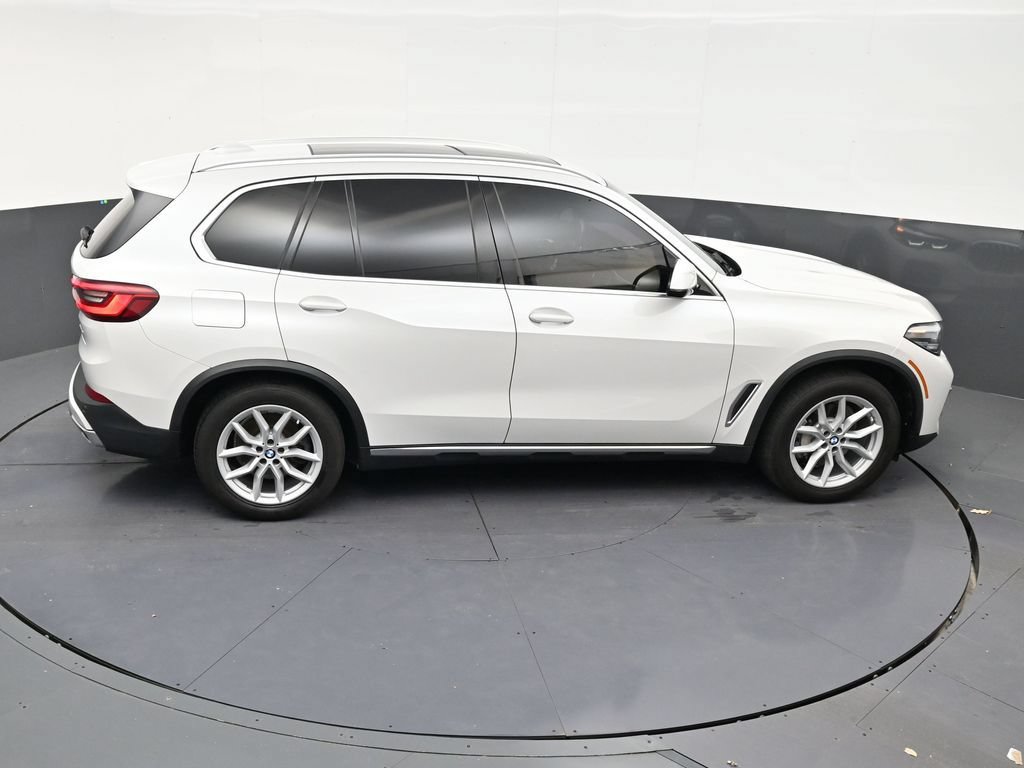 Used 2019 BMW X5 xDrive40i w/ Convenience Package AWD/4WD image 17