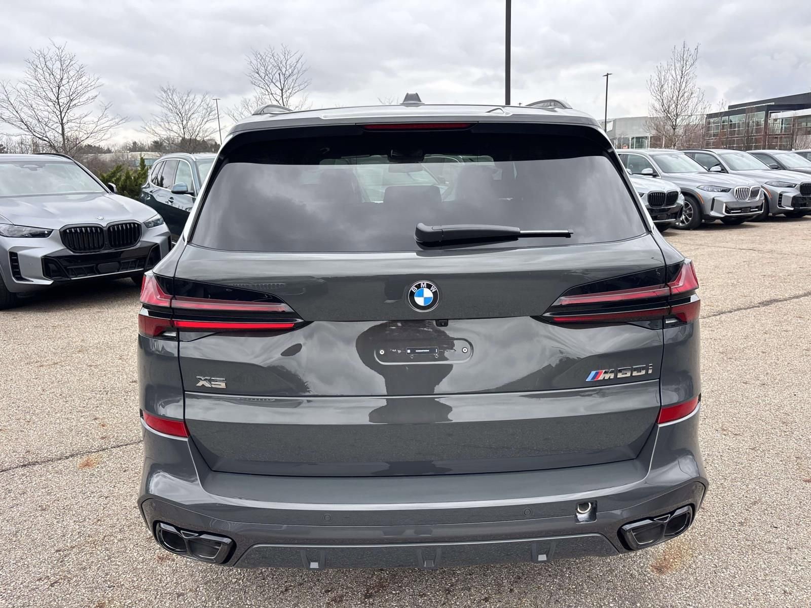 New 2026 BMW X5 M60i image 6