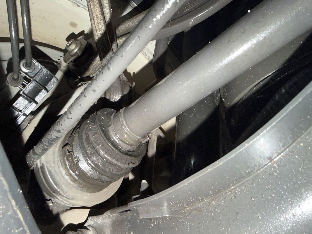 Used 2014 Mercedes-Benz CLS 550 4MATIC image 23