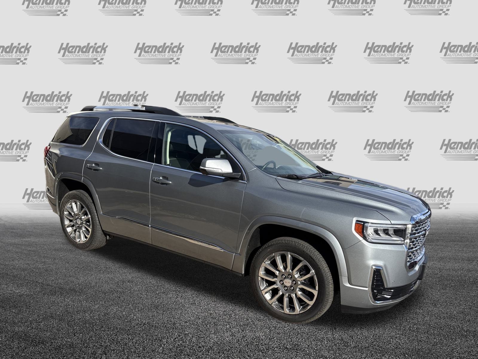 Used 2023 GMC Acadia Denali w/ Denali Technology Package image 2