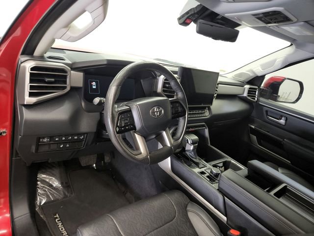 Used 2024 Toyota Tundra Limited AWD/4WD image 17