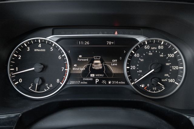 Used 2023 Nissan Pathfinder SL image 10