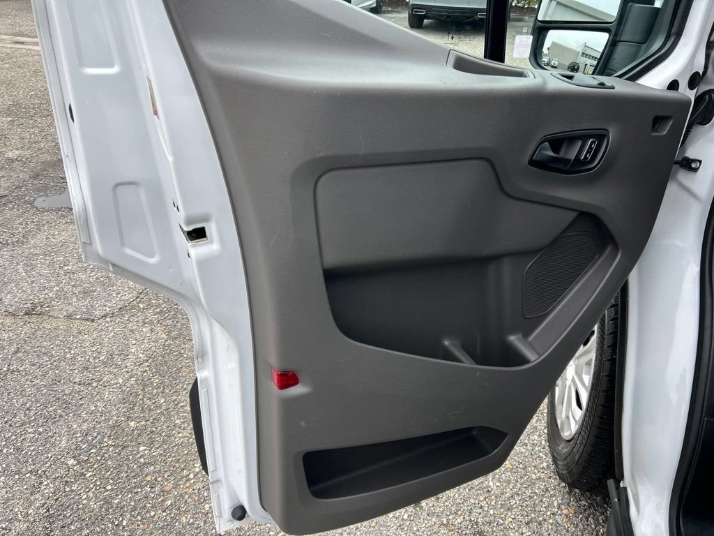 Used 2024 Ford Transit 350 XLT RWD image 16