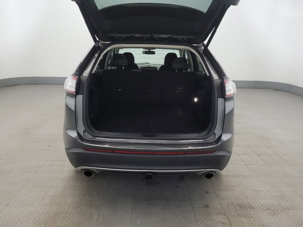 Used 2018 Ford Edge SEL w/ Equipment Group 201A AWD/4WD image 29