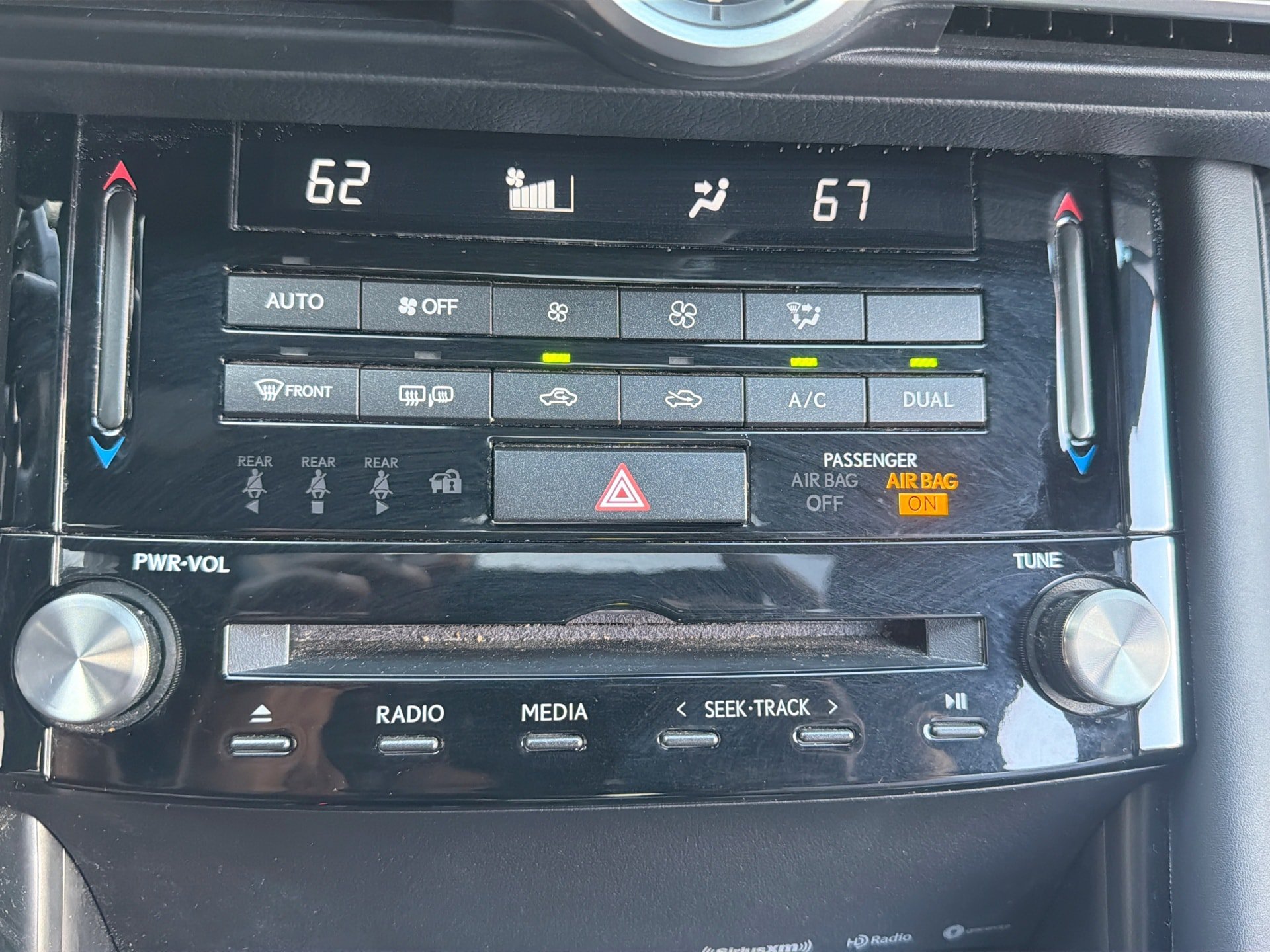 Used 2022 Lexus IS 350 F Sport w/ Navigation Package RWD image 17