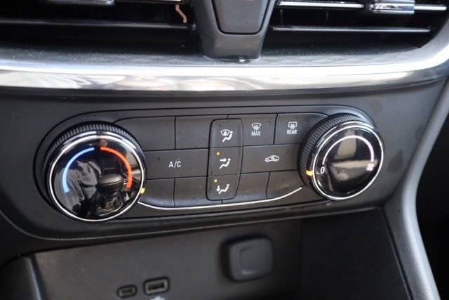 Used 2025 Buick Encore GX Preferred image 27