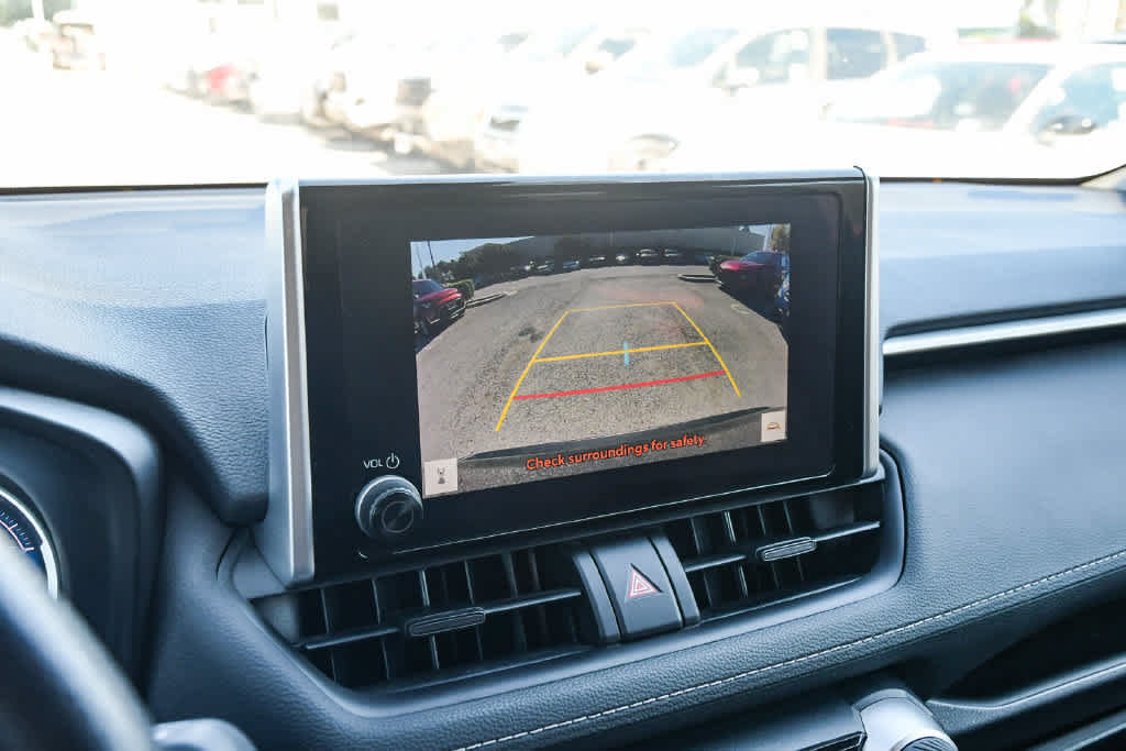 Certified 2023 Toyota RAV4 XLE AWD/4WD image 20
