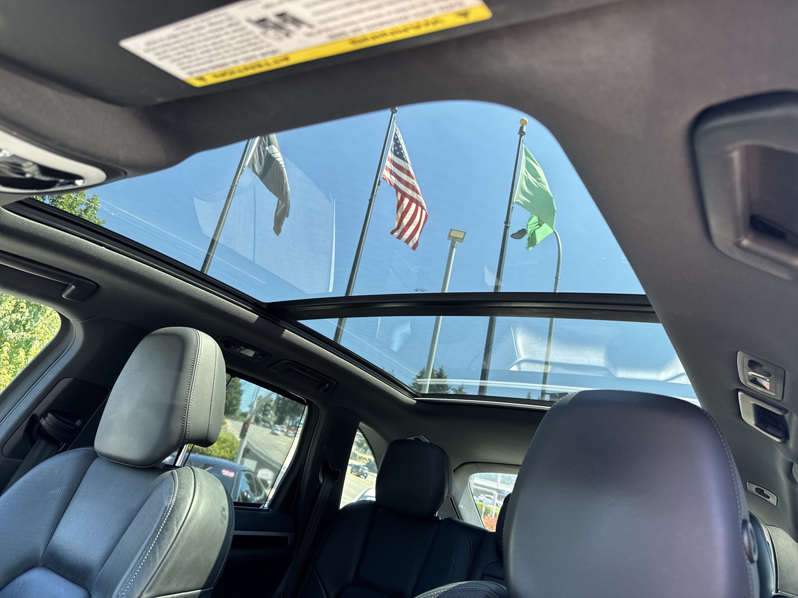 Used 2013 Porsche Cayenne Diesel AWD/4WD image 17