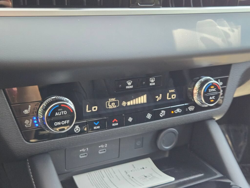 New 2026 Mitsubishi Outlander 4WD Plug-In Hybrid image 27