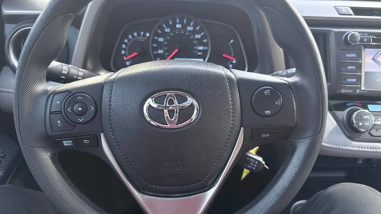 Used 2014 Toyota RAV4 XLE AWD/4WD image 18