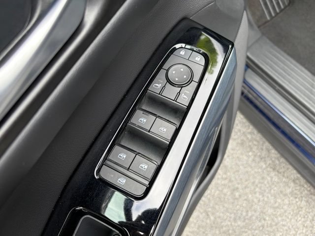 Certified 2025 Nissan Pathfinder SL AWD/4WD image 13