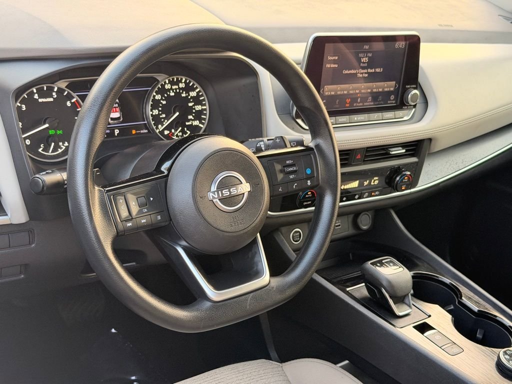 Used 2023 Nissan Rogue SV AWD/4WD image 20