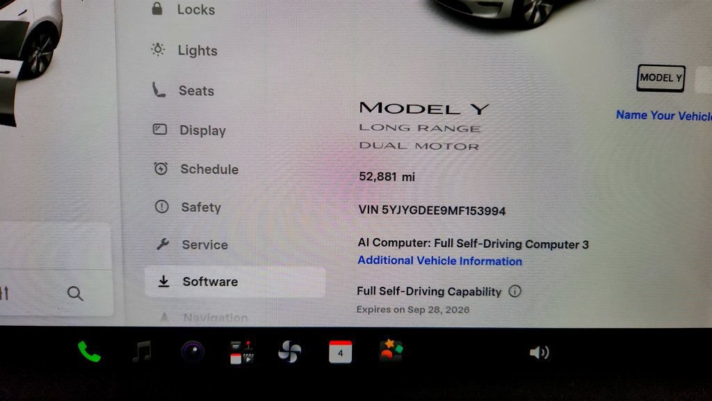 Used 2021 Tesla Model Y Long Range AWD/4WD image 14