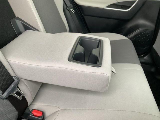 Used 2025 Toyota RAV4 XLE w/ Convenience Package image 13