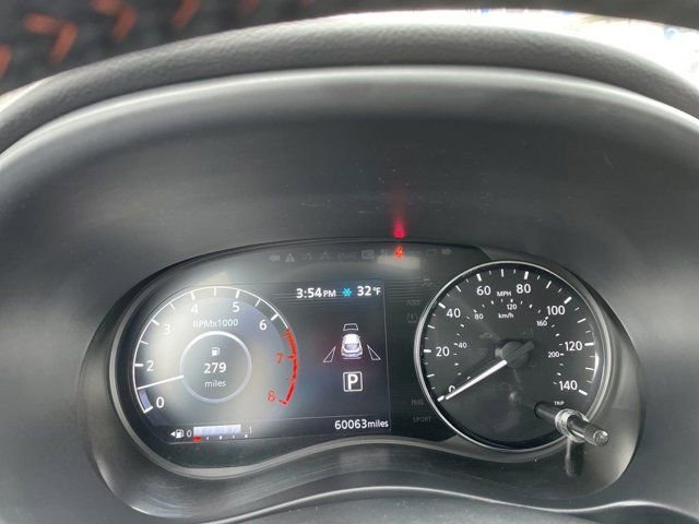 Used 2022 Nissan Kicks SR w/ Premium Package image 14