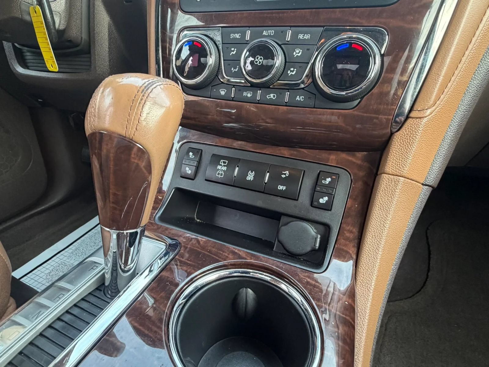 Used 2014 Buick Enclave Leather FWD image 20