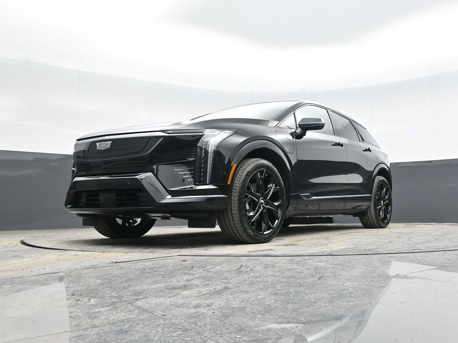 New 2025 Cadillac Optiq Sport 2 w/ LPO, ONYX Package image 35