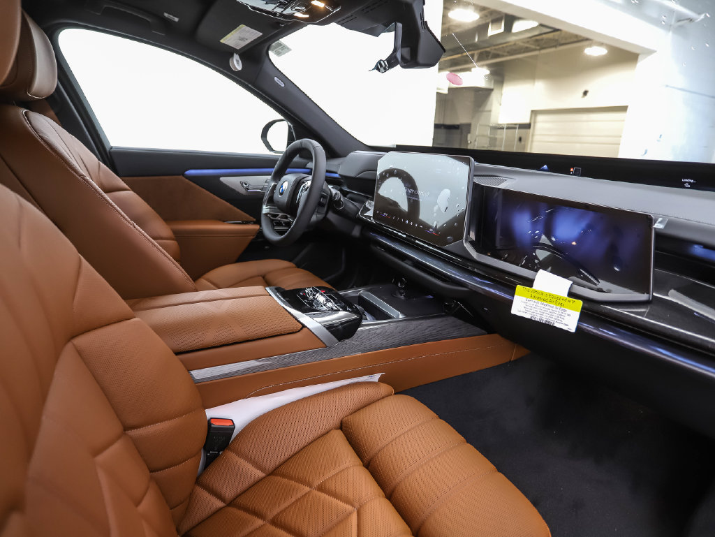New 2027 BMW 740i xDrive w/ Executive Package AWD/4WD image 30