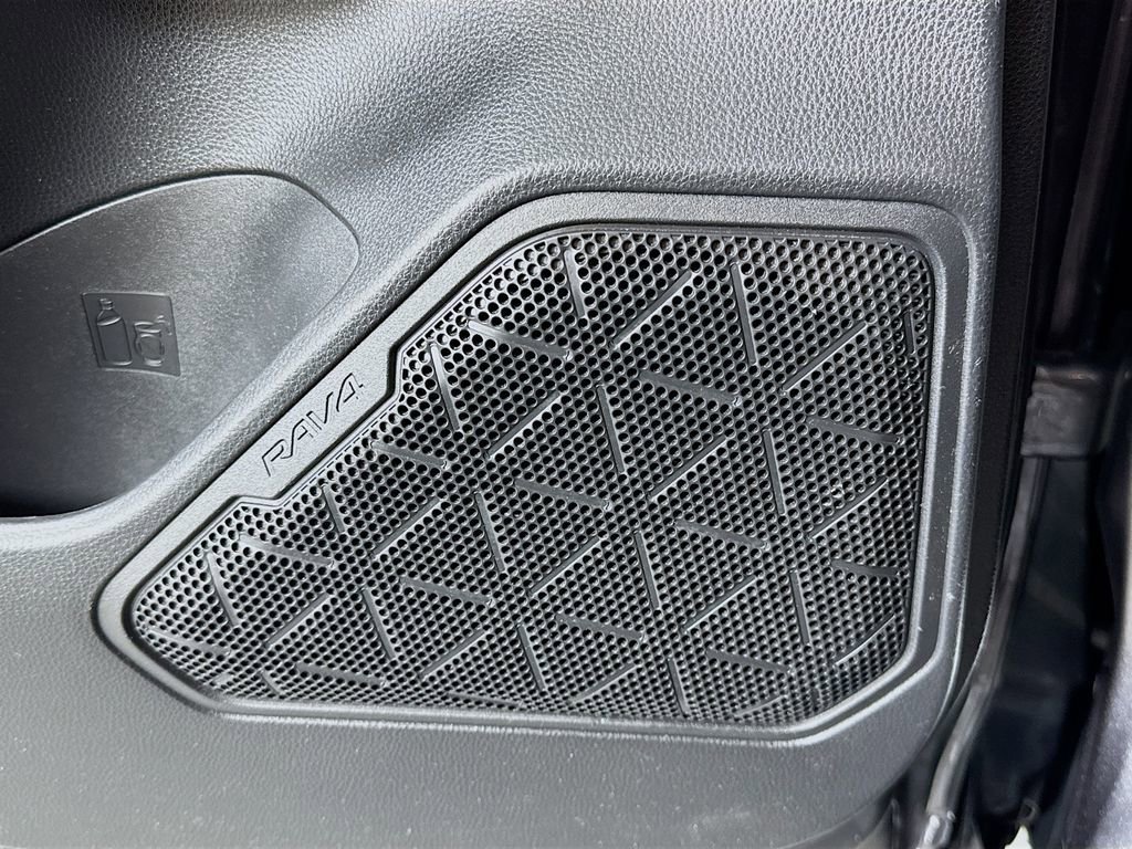 Used 2021 Toyota RAV4 XSE image 27