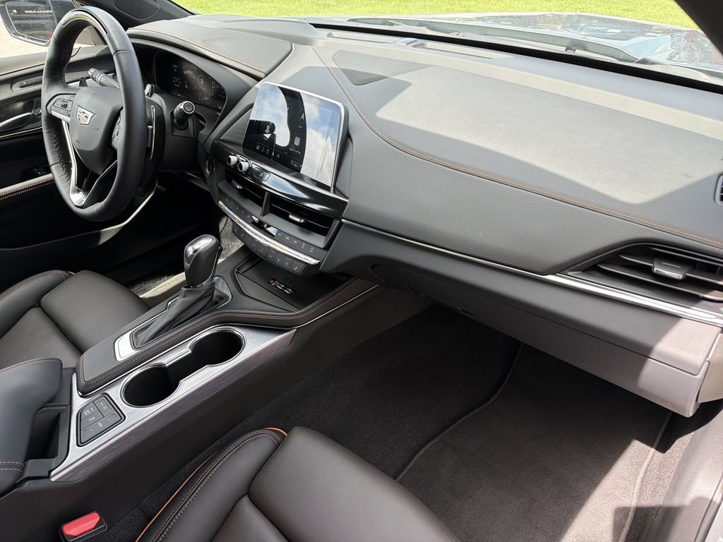 New 2026 Cadillac CT4 Sport w/ Super Cruise Package AWD/4WD image 10