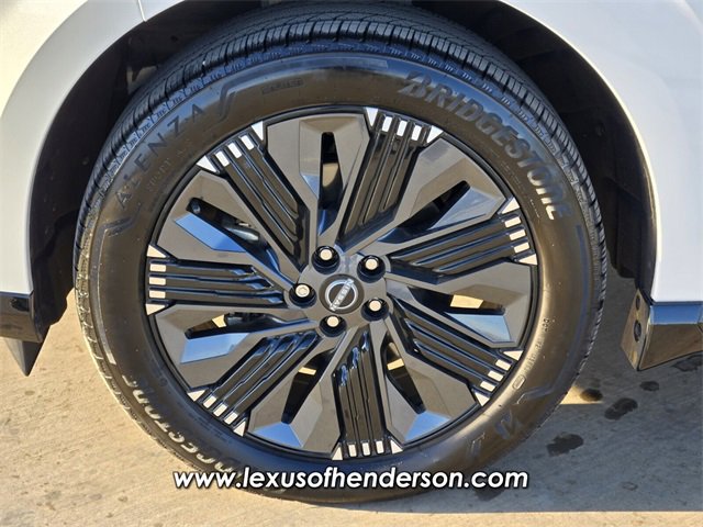 Used 2025 Nissan Murano Platinum w/ Cargo Package image 9