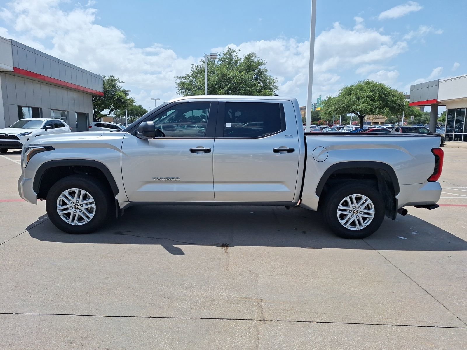 Used 2024 Toyota Tundra SR5 image 3