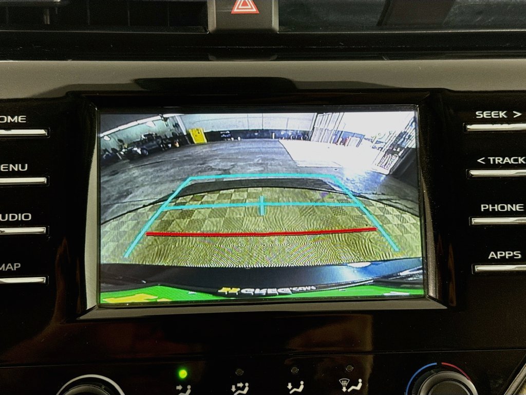Used 2019 Toyota Camry LE FWD image 18