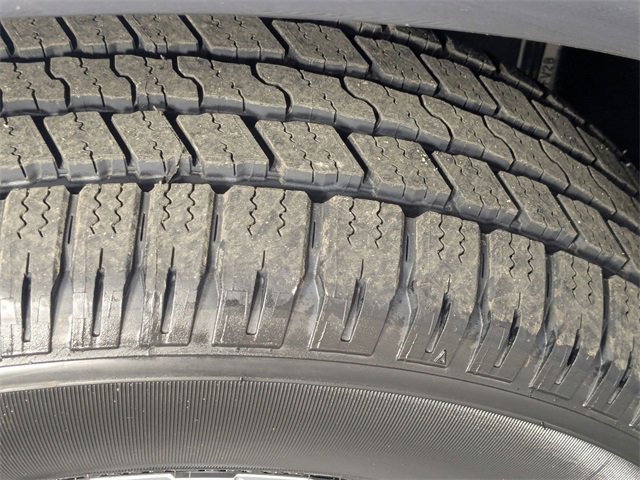 Used 2024 Nissan Titan Platinum Reserve w/ Moonroof Package image 9