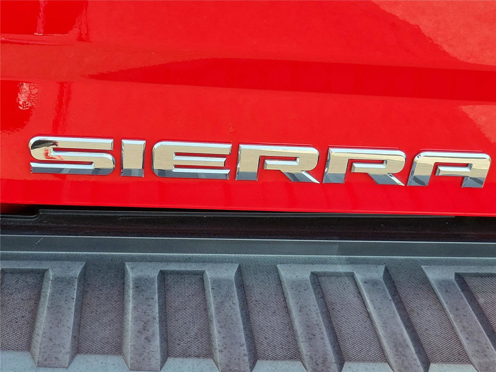 Used 2017 GMC Sierra 1500 SLT image 8