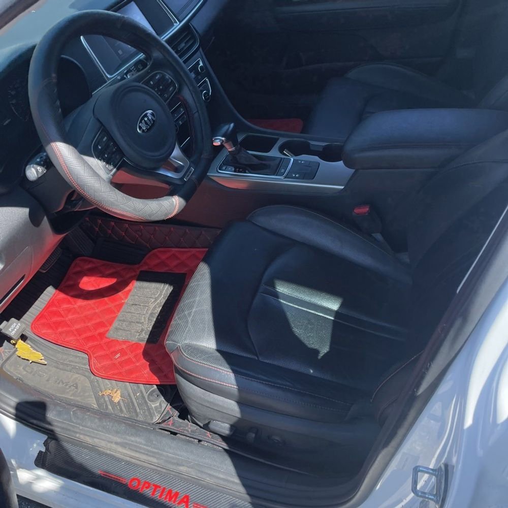 Used 2018 Kia Optima SX image 5