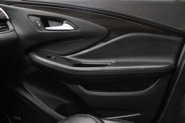 Used 2020 Buick Envision Premium AWD/4WD image 18
