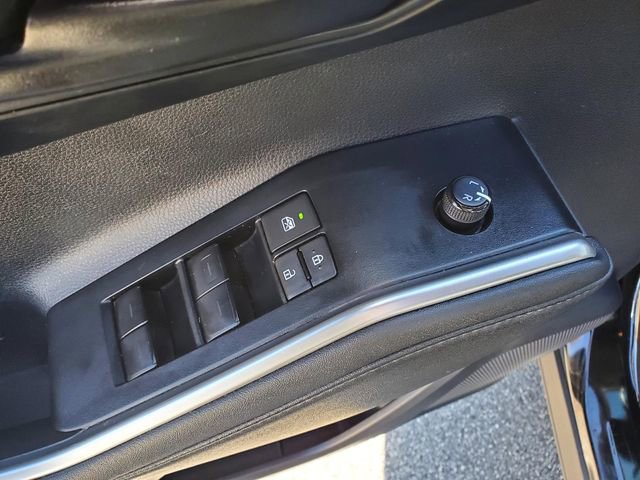 Used 2024 Toyota Highlander LE image 15