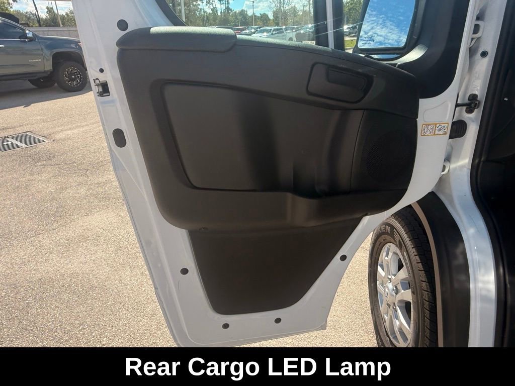 New 2025 RAM ProMaster Tradesman w/ Convenience Group image 24