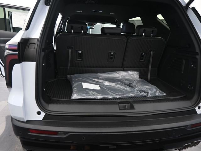 New 2026 Chevrolet Traverse LT image 8