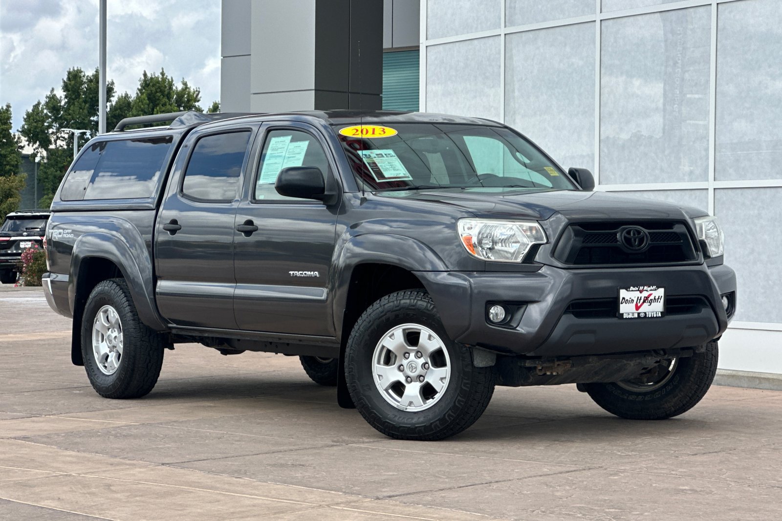 Used 2013 Toyota Tacoma 4x4 Double Cab w/ TRD Off-Road Pkg image 2