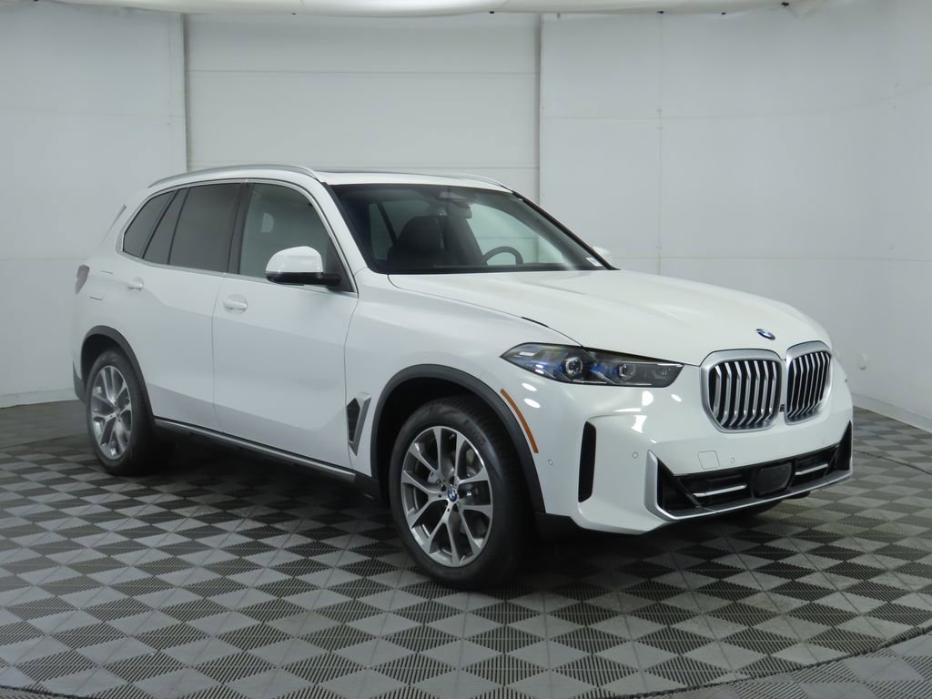 New 2026 BMW X5 xDrive40i w/ Premium Package image 3