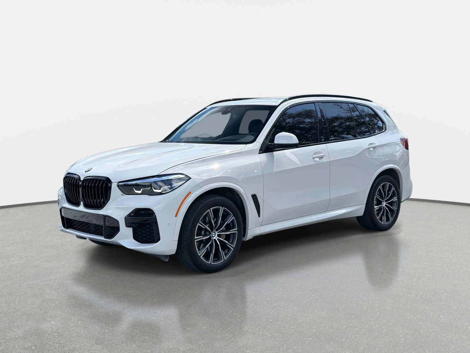 Used 2023 BMW X5 sDrive40i w/ M Sport Package RWD image 7
