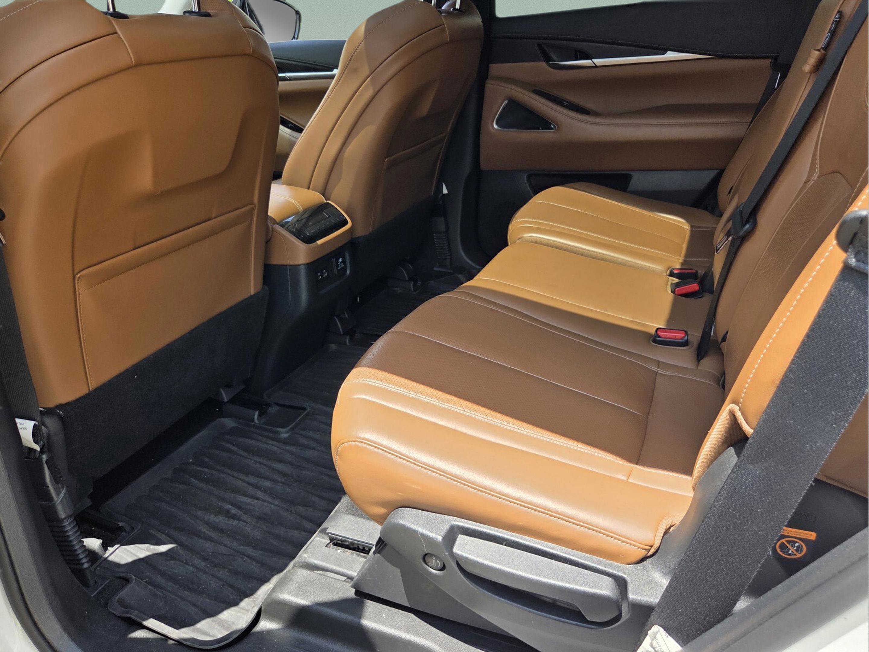 Used 2022 INFINITI QX60 Sensory w/ Vision Package FWD image 22