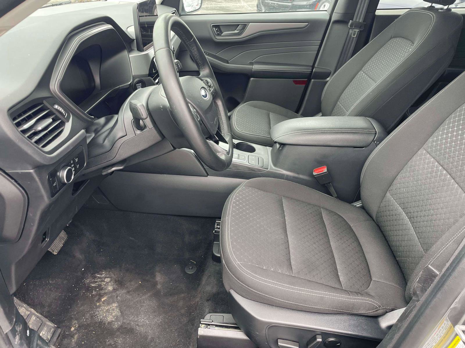 Used 2024 Ford Escape Active image 5