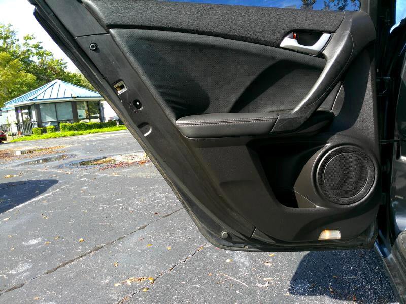 Used 2013 Acura TSX Sedan image 23