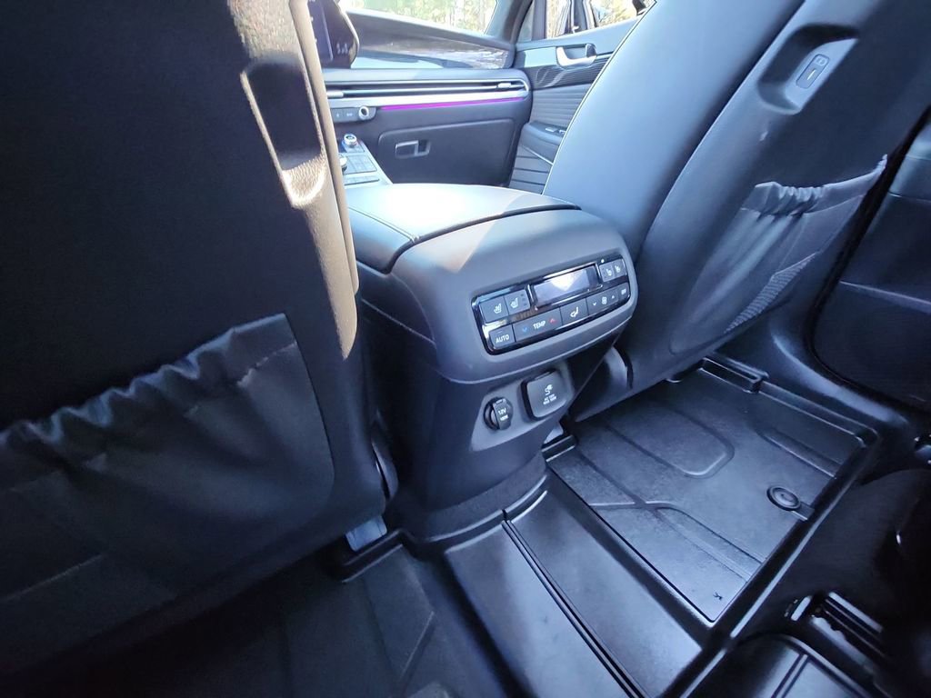 Used 2024 Hyundai Palisade Calligraphy image 26