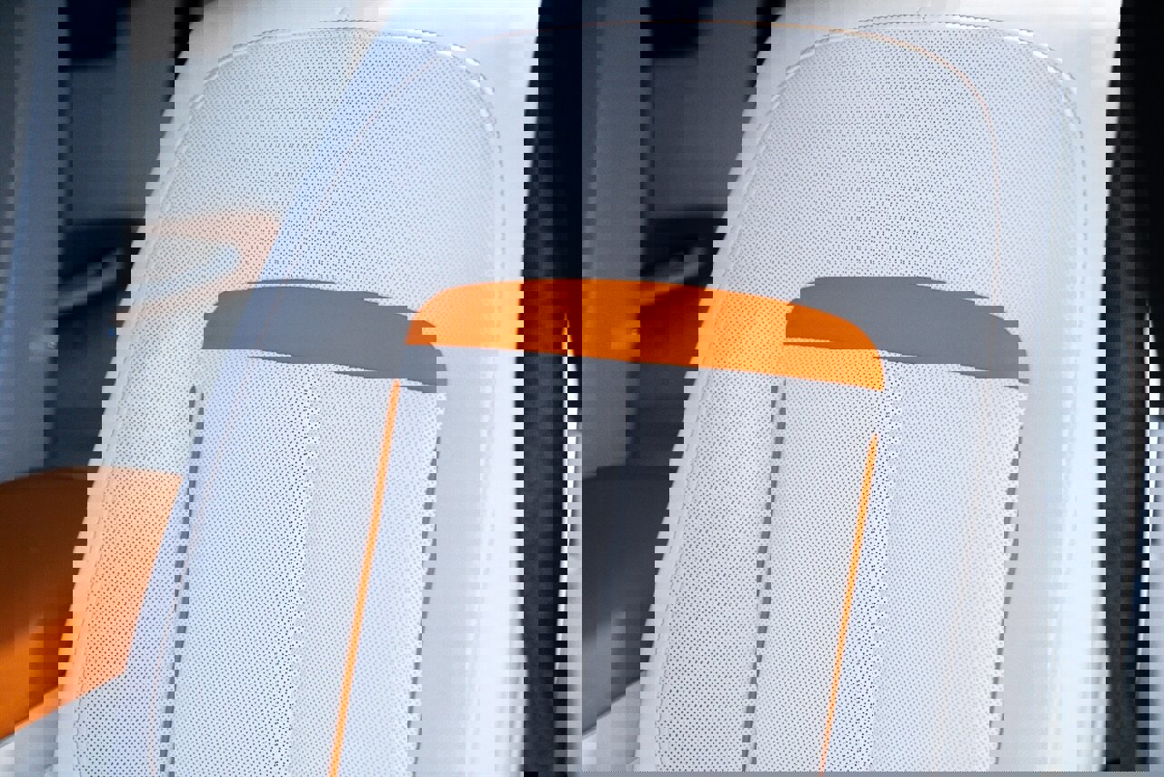 Used 2023 Rolls-Royce Cullinan w/ Cullinan Package image 16